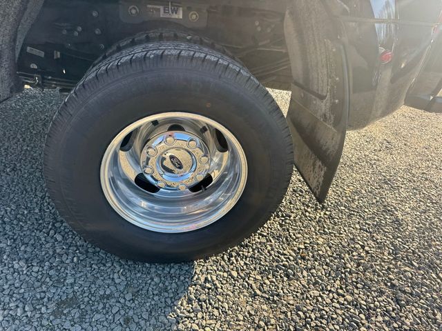 2023 Ford Super Duty F-350 DRW XLT 4WD Reg Cab 8' Box - 22974645 - 23