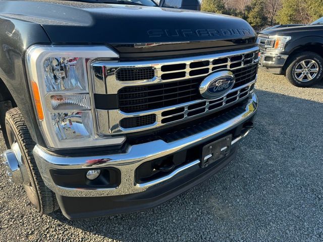 2023 Ford Super Duty F-350 DRW XLT 4WD Reg Cab 8' Box - 22974645 - 26