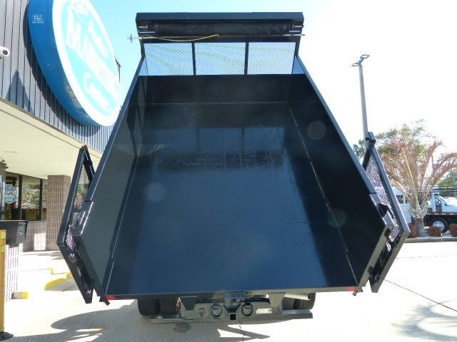 2023 Ford Super Duty F-350 DRW Cab-Chassis 6.7L V8 TURBO DIESEL*XLT*REGULAR CAB*2WD*DRW*12FT. DUMP BODY! - 22993063 - 16
