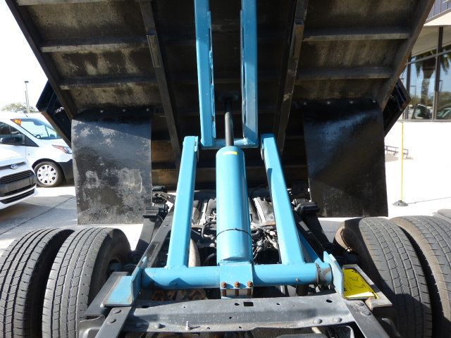 2023 Ford Super Duty F-350 DRW Cab-Chassis 6.7L V8 TURBO DIESEL*XLT*REGULAR CAB*2WD*DRW*12FT. DUMP BODY! - 22993063 - 21