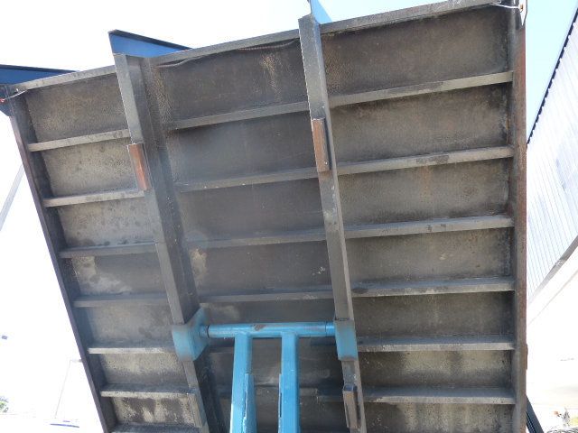 2023 Ford Super Duty F-350 DRW Cab-Chassis 6.7L V8 TURBO DIESEL*XLT*REGULAR CAB*2WD*DRW*12FT. DUMP BODY! - 22993063 - 22