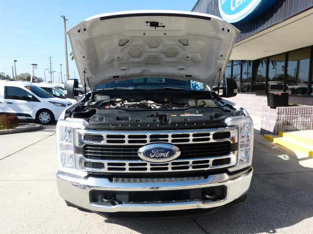 2023 Ford Super Duty F-350 DRW Cab-Chassis 6.7L V8 TURBO DIESEL*XLT*REGULAR CAB*2WD*DRW*12FT. DUMP BODY! - 22993063 - 7