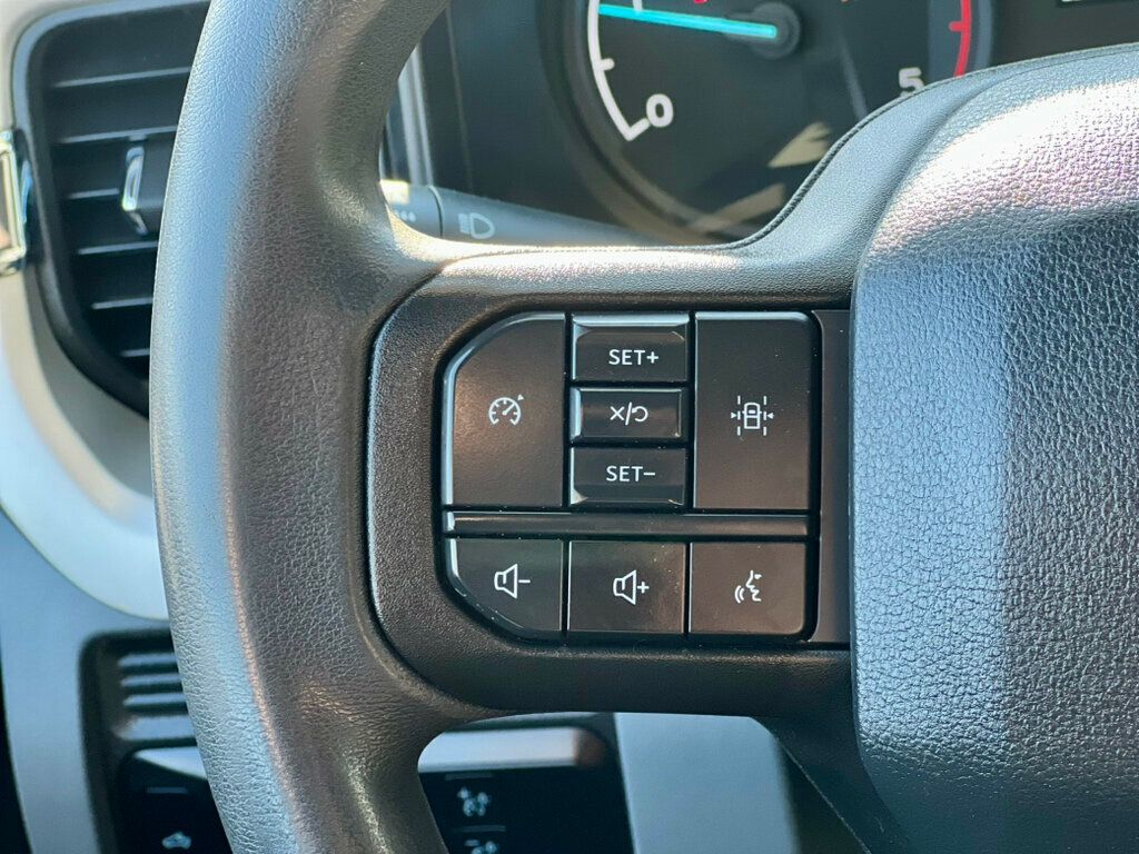 2023 Ford Super Duty F-350 DRW Cab-Chassis SUPER DUTY - 22983089 - 13