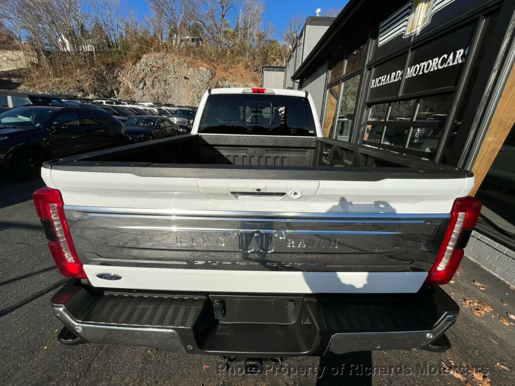 2023 Ford Super Duty F-350 SRW King Ranch 4WD Crew Cab 6.75' Box - 22671171 - 16