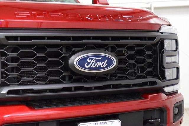 2023 Ford Super Duty F-350 SRW Lariat - 22916684 - 10