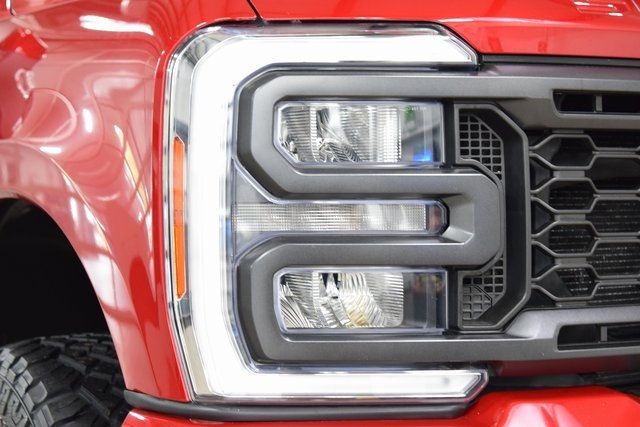 2023 Ford Super Duty F-350 SRW Lariat - 22916684 - 11