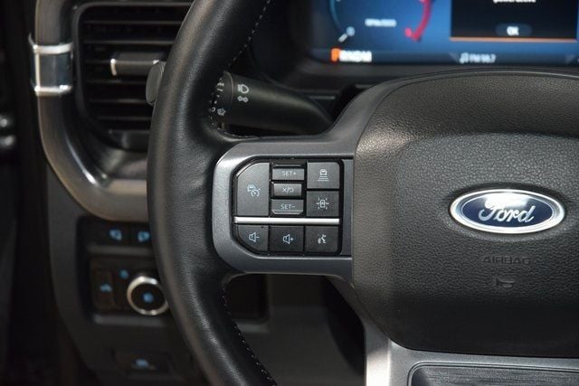 2023 Ford Super Duty F-350 SRW Lariat - 22927788 - 37
