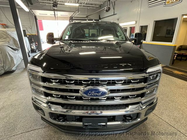 2023 Ford Super Duty F-350 SRW LARIAT 4WD Crew Cab 6.75' Box - 22879822 - 12