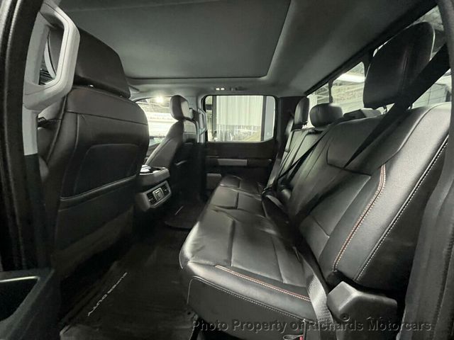 2023 Ford Super Duty F-350 SRW LARIAT 4WD Crew Cab 6.75' Box - 22879822 - 18