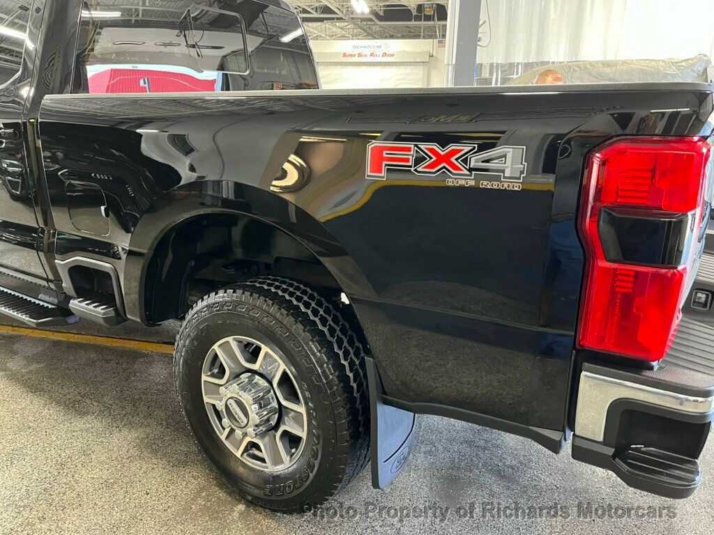 2023 Ford Super Duty F-350 SRW LARIAT 4WD Crew Cab 6.75' Box - 22879822 - 6