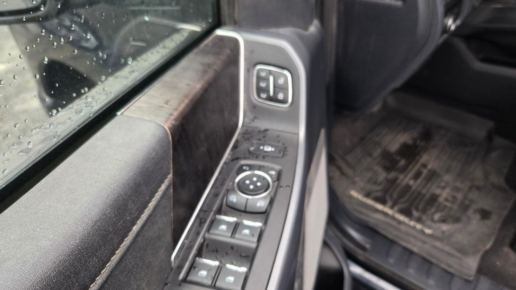 2023 Ford Super Duty F-350 SRW Lariat Ultimate Sport FX4 Leveled - 22952445 - 14