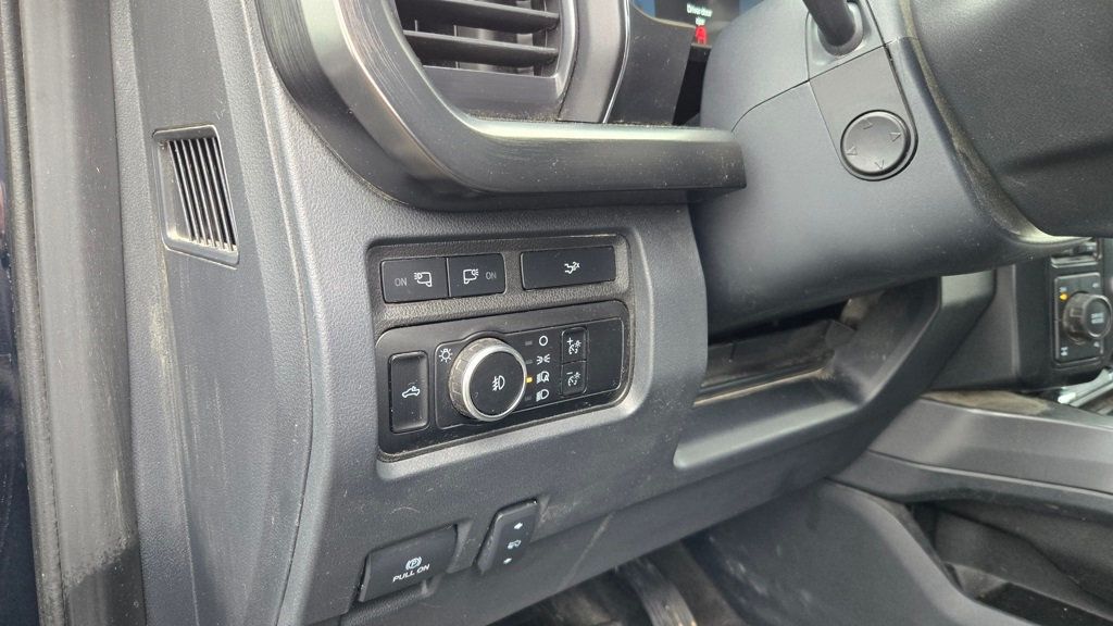 2023 Ford Super Duty F-350 SRW Lariat Ultimate Sport FX4 Leveled - 22952445 - 16