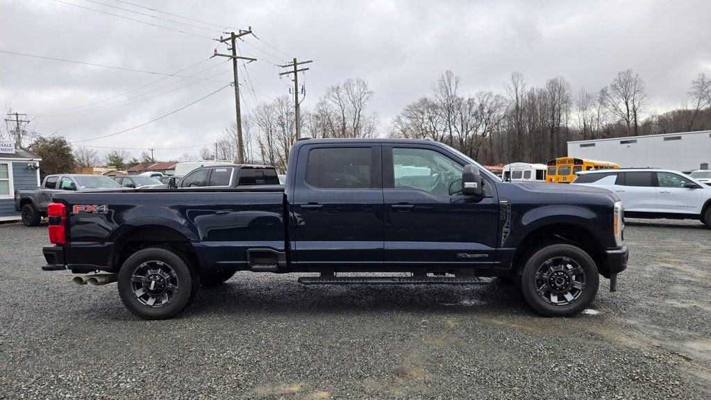 2023 Ford Super Duty F-350 SRW Lariat Ultimate Sport FX4 Leveled - 22952445 - 1