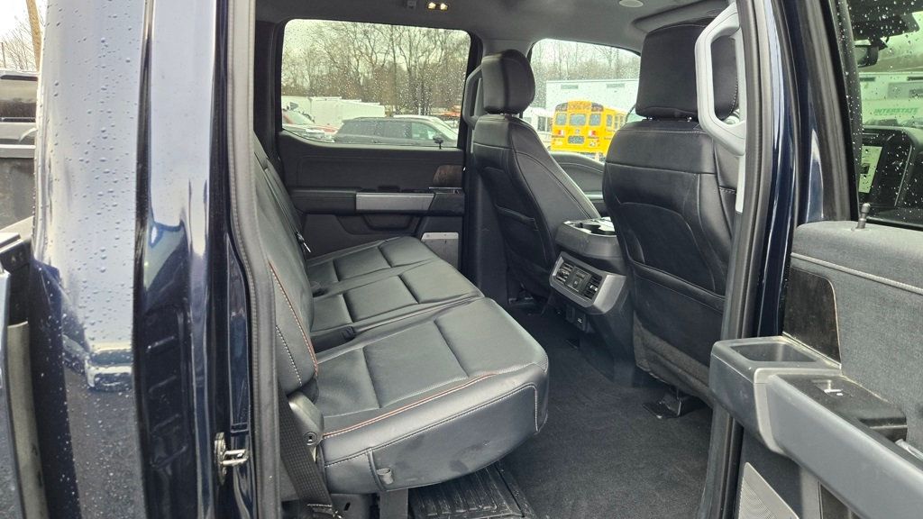 2023 Ford Super Duty F-350 SRW Lariat Ultimate Sport FX4 Leveled - 22952445 - 27