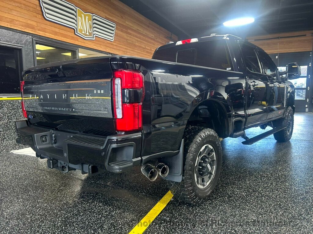 2023 Ford Super Duty F-350 SRW Platinum 4WD Crew Cab 6.75' Box - 23033739 - 2