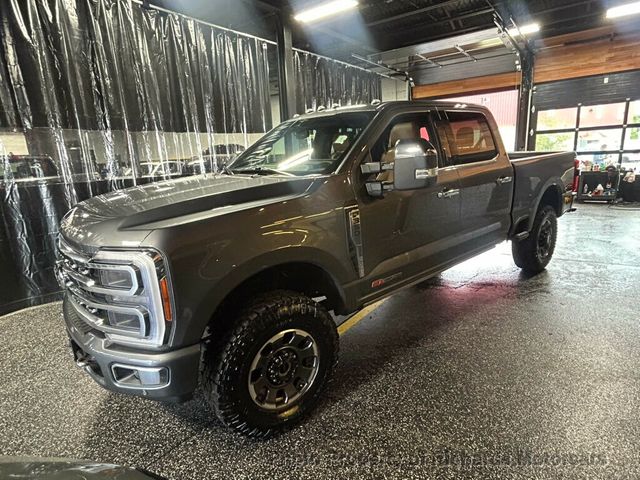 2023 Ford Super Duty F-350 SRW Platinum 4WD Crew Cab 6.75' Box - 23060202 - 4