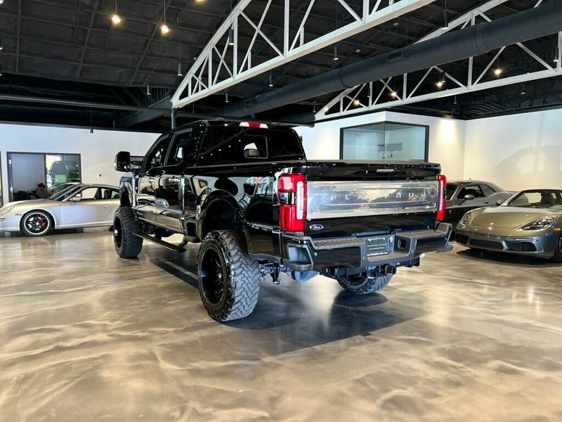 2023 Ford F-350 Platinum photo 3