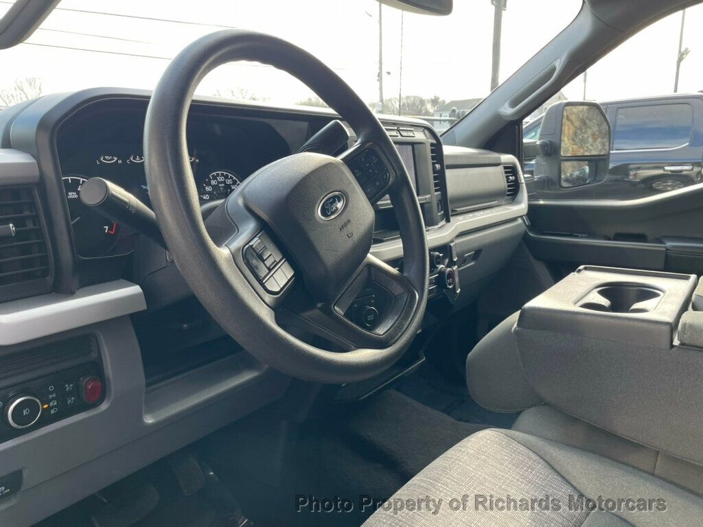 2023 Ford Super Duty F-350 SRW XL 4WD Reg Cab 8' Box - 22968537 - 11