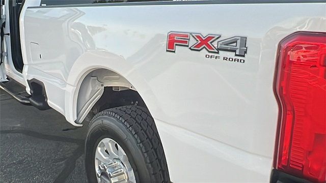 2023 Ford Super Duty F-350 SRW XLT - 22889139 - 15