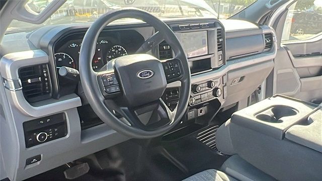 2023 Ford Super Duty F-350 SRW XLT - 22889139 - 17