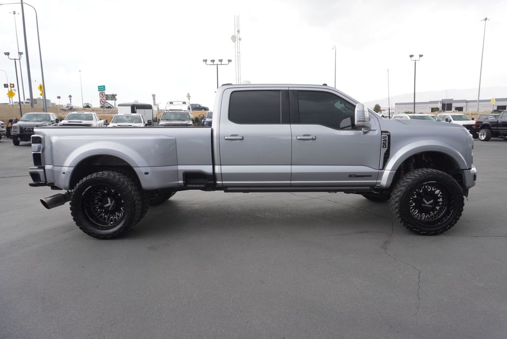 2023 Ford SUPER DUTY F-450 LARIAT - 23065706 - 12