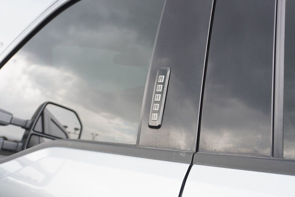 2023 Ford SUPER DUTY F-450 LARIAT - 23065706 - 18