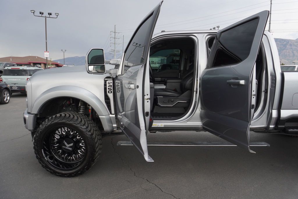 2023 Ford SUPER DUTY F-450 LARIAT - 23065706 - 22