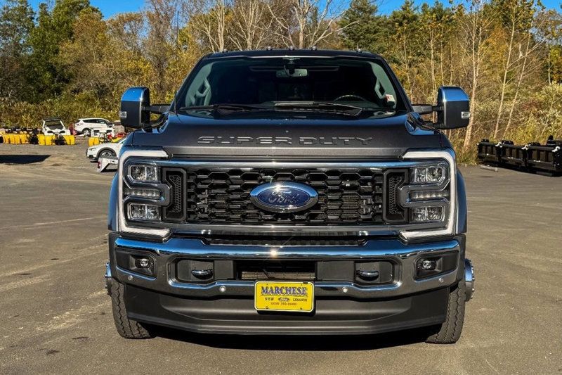 2023 Ford Super Duty F-450 DRW LARIAT 4WD Crew Cab 8' Box - 22937980 - 1