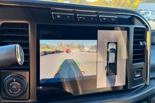 2023 Ford Super Duty F-450 DRW LARIAT 4WD Crew Cab 8' Box - 22937980 - 20