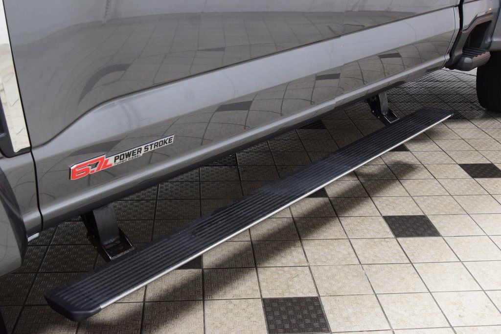 2023 Ford Super Duty F-450 DRW LARIAT 4WD Crew Cab 8' Box - 22953213 - 28