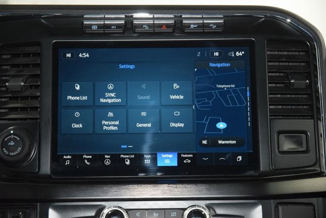 2023 Ford Super Duty F-450 DRW LARIAT 4WD Crew Cab 8' Box - 22953213 - 31