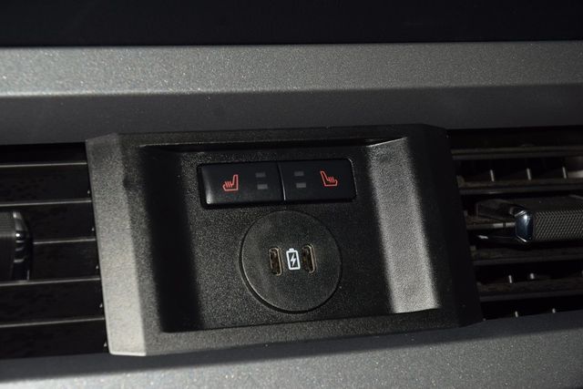 2023 Ford Super Duty F-450 DRW LARIAT 4WD Crew Cab 8' Box - 22953213 - 45