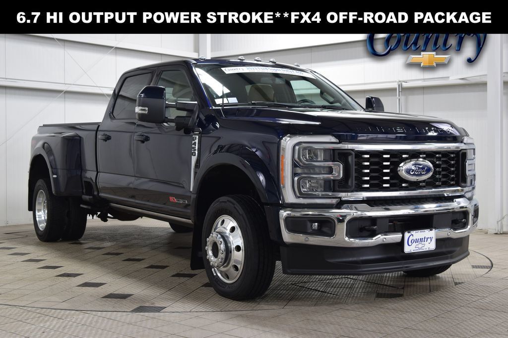 2023 Ford Super Duty F-450 DRW LARIAT 4WD Crew Cab 8' Box - 22999852 - 0