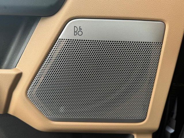 2023 Ford Super Duty F-450 DRW LARIAT 4WD Crew Cab 8' Box - 22999852 - 9