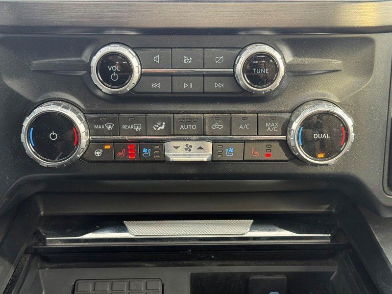 2023 Ford Super Duty F-450 DRW LARIAT 4WD Crew Cab 8' Box - 22999852 - 15