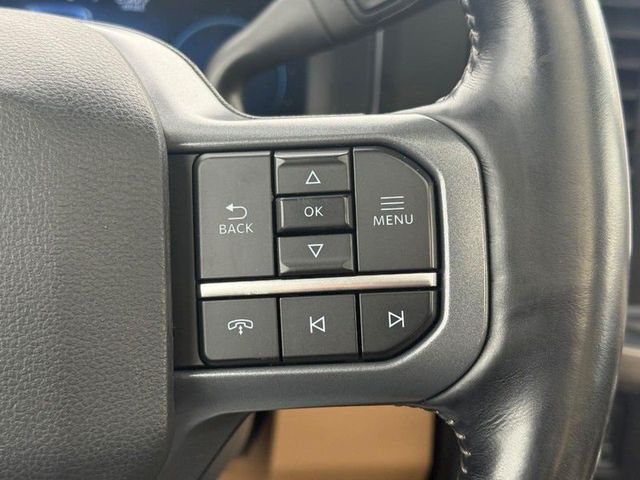 2023 Ford Super Duty F-450 DRW LARIAT 4WD Crew Cab 8' Box - 22999852 - 16