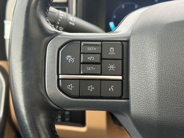 2023 Ford Super Duty F-450 DRW LARIAT 4WD Crew Cab 8' Box - 22999852 - 19