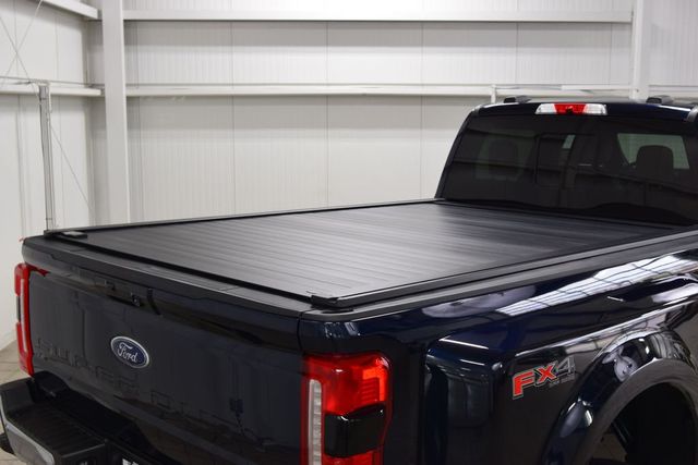 2023 Ford Super Duty F-450 DRW LARIAT 4WD Crew Cab 8' Box - 22999852 - 26