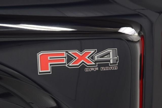 2023 Ford Super Duty F-450 DRW LARIAT 4WD Crew Cab 8' Box - 22999852 - 27