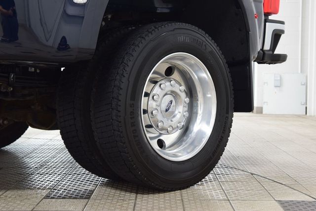 2023 Ford Super Duty F-450 DRW LARIAT 4WD Crew Cab 8' Box - 22999852 - 29