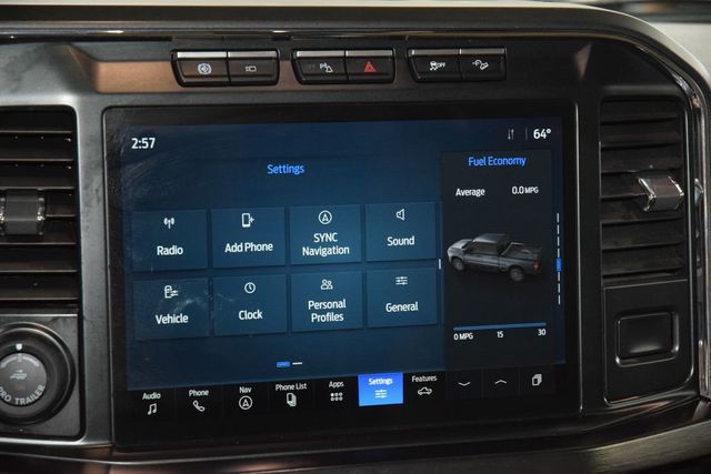 2023 Ford Super Duty F-450 DRW LARIAT 4WD Crew Cab 8' Box - 22999852 - 33