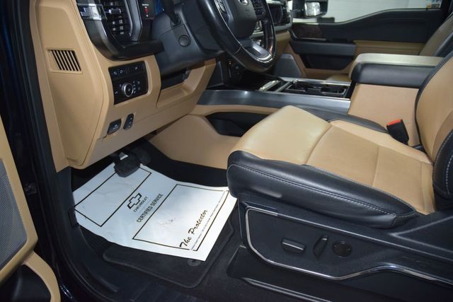 2023 Ford Super Duty F-450 DRW LARIAT 4WD Crew Cab 8' Box - 22999852 - 42