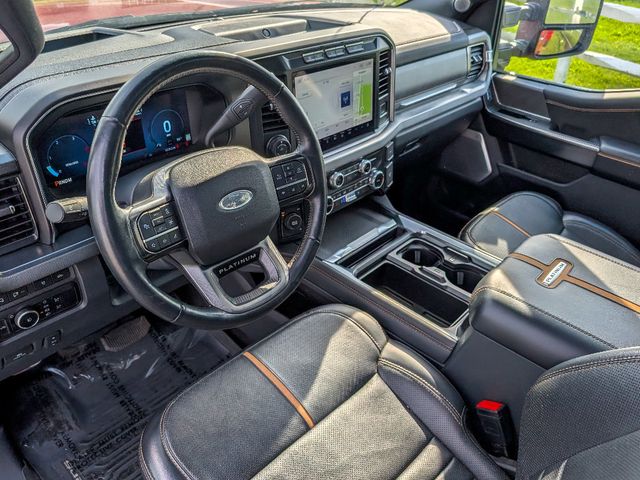 2023 Ford Super Duty F-450 DRW Platinum 4WD Crew Cab 8' Box - 23022320 - 16