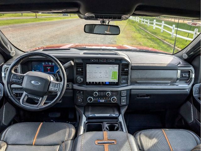 2023 Ford Super Duty F-450 DRW Platinum 4WD Crew Cab 8' Box - 23022320 - 26