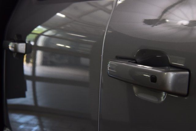 2023 Ford F-450 Lariat photo 10