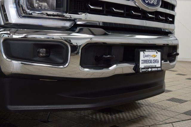 2023 Ford F-450 Lariat photo 7