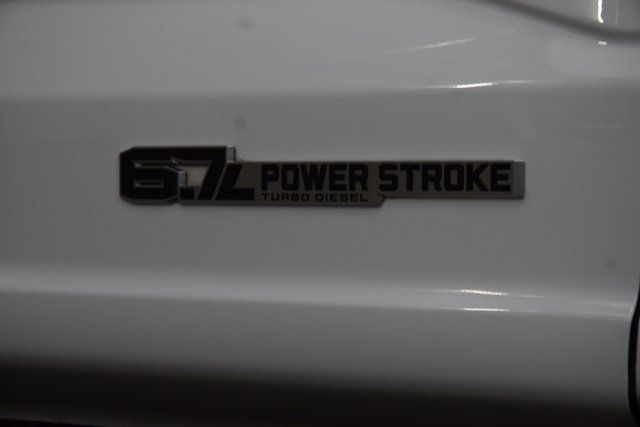 2023 Ford Super Duty F-550 DRW F550 CREW 4X4 * POWERSTROKE * 9' PLATFORM BED * 1 OWNER - 22942199 - 9