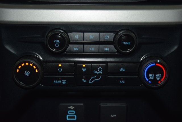 2023 Ford Super Duty F-550 DRW F550 CREW 4X4 * POWERSTROKE * 9' PLATFORM BED * 1 OWNER - 22942199 - 22