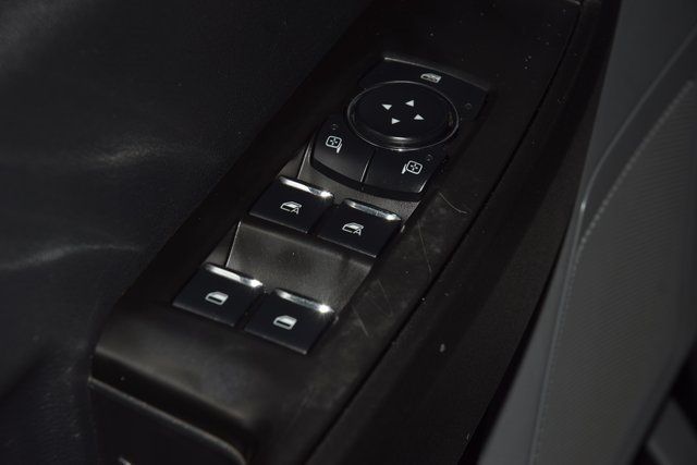 2023 Ford Super Duty F-550 DRW F550 CREW 4X4 * POWERSTROKE * 9' PLATFORM BED * 1 OWNER - 22942199 - 36