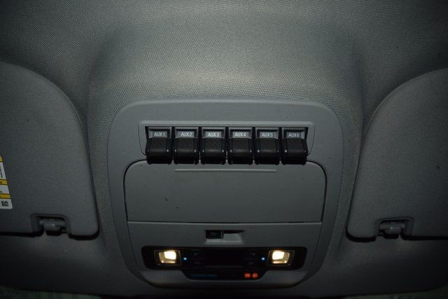 2023 Ford Super Duty F-550 DRW F550 CREW 4X4 * POWERSTROKE * 9' PLATFORM BED * 1 OWNER - 22942199 - 37